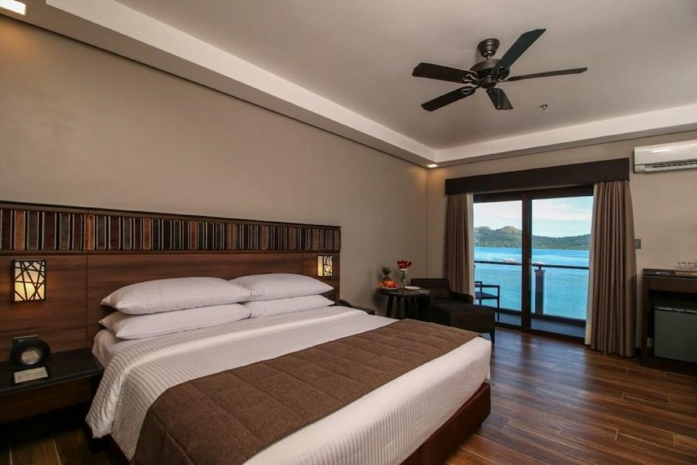 Two Seasons Coron Bayside Hotel Extérieur photo