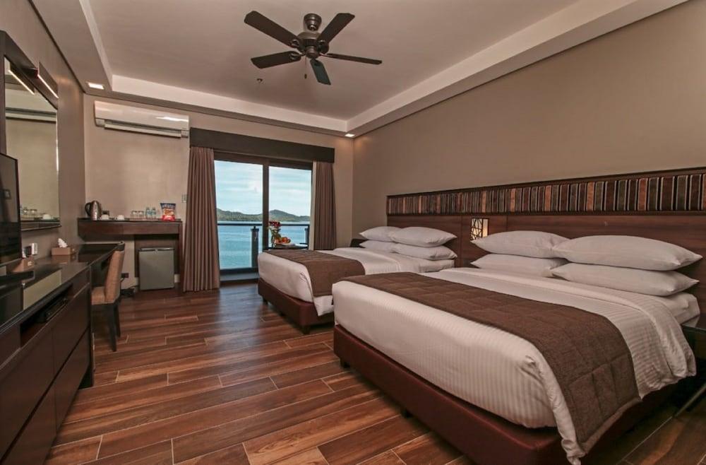 Two Seasons Coron Bayside Hotel Extérieur photo