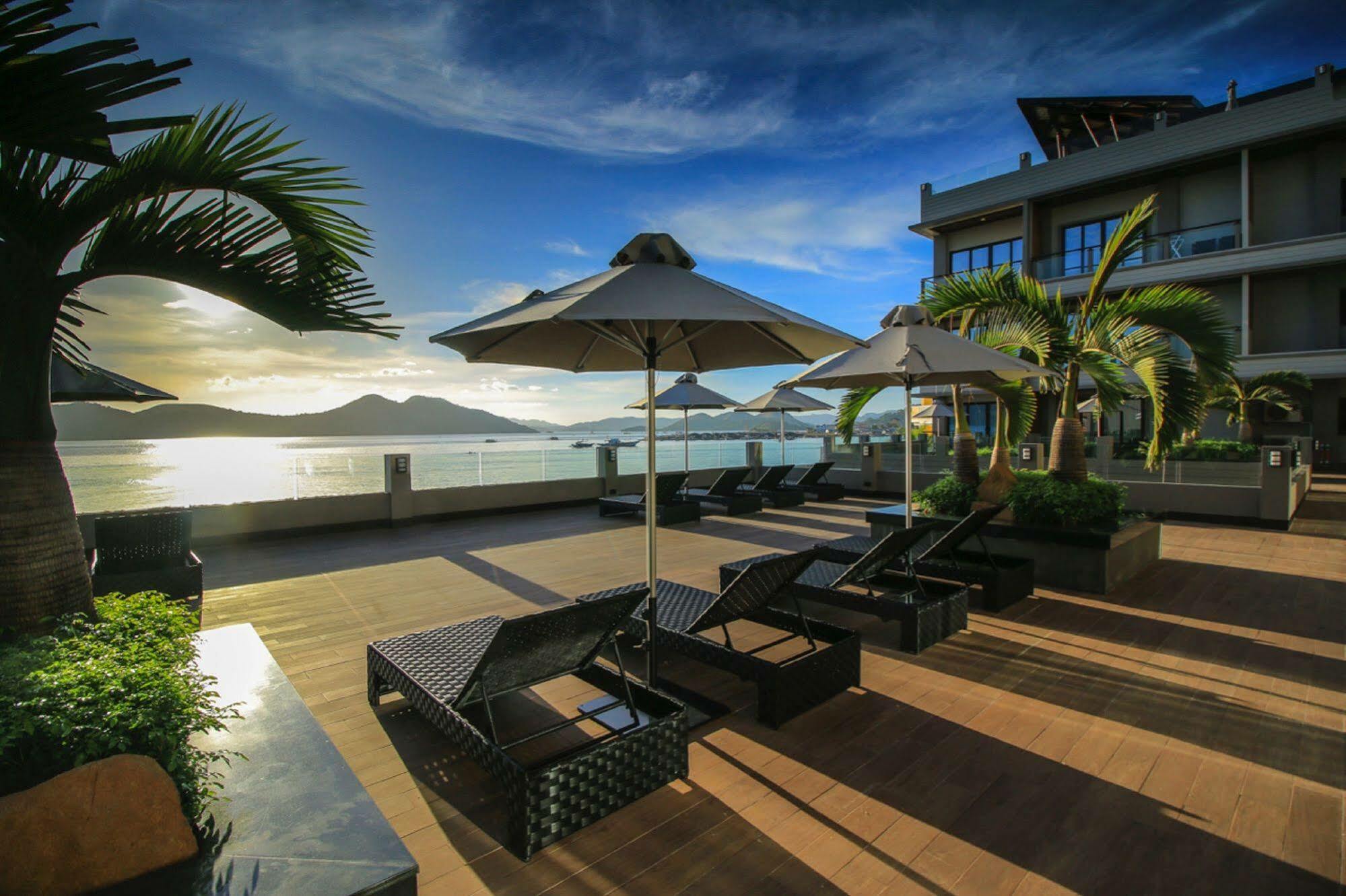 Two Seasons Coron Bayside Hotel Extérieur photo