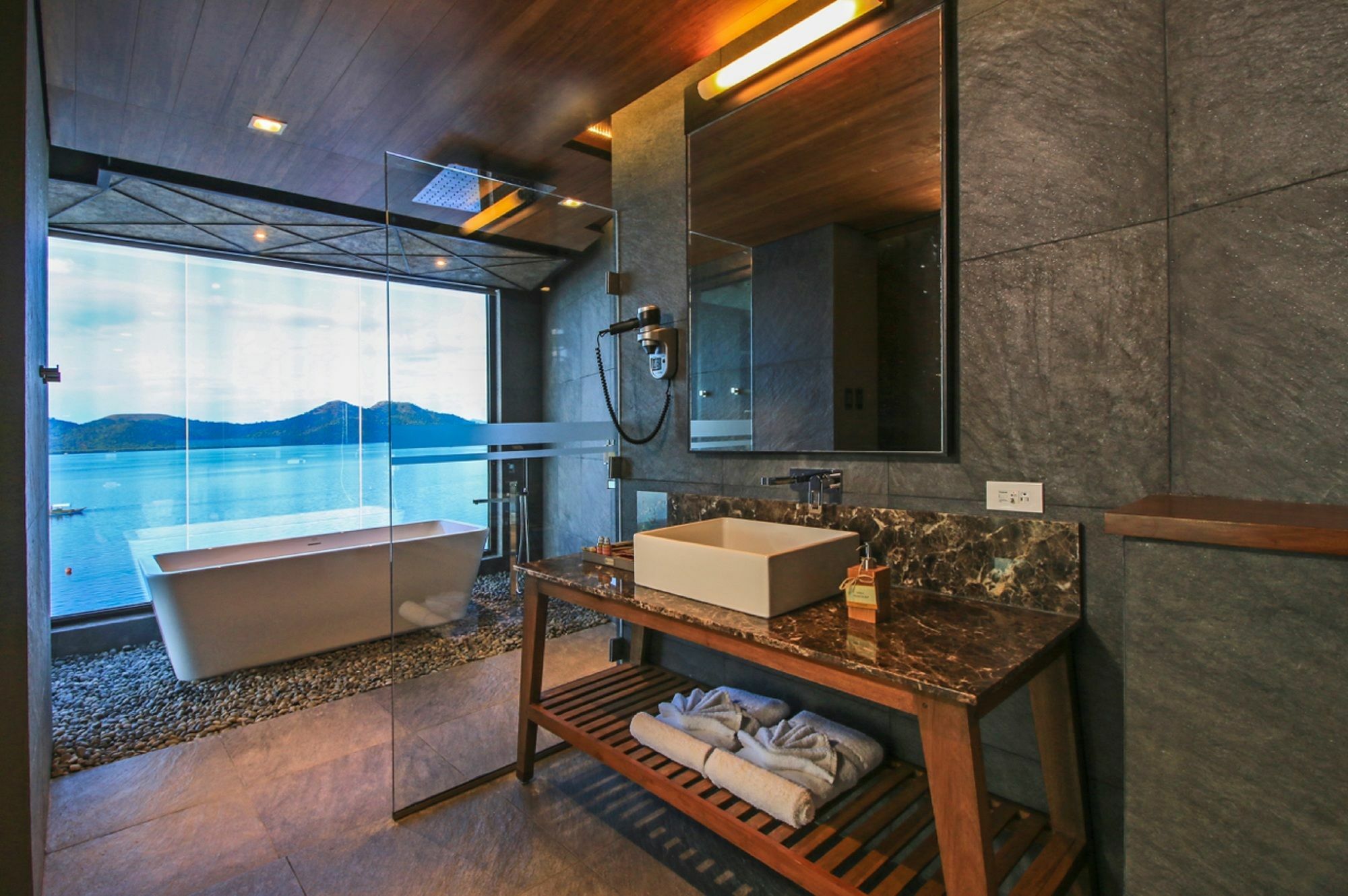 Two Seasons Coron Bayside Hotel Extérieur photo